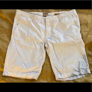 Hugo Boss orange white shorts size 40